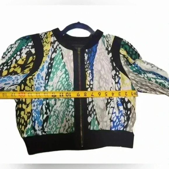 Colorful Cropped Jacket by BCBG MaxAzria - Picture 6 of 10